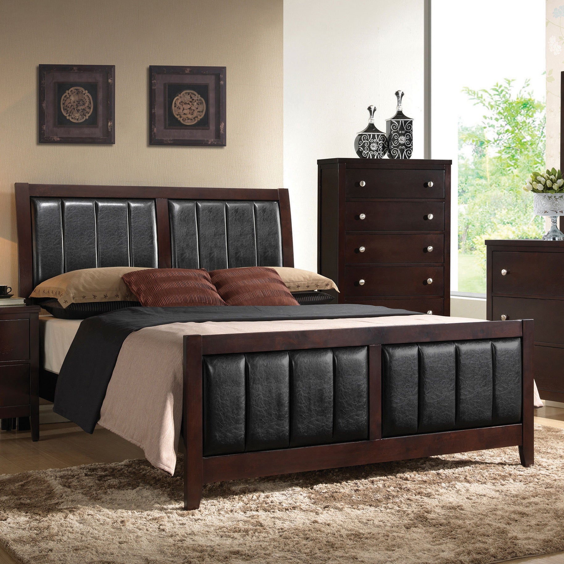 Carlton Wood Eastern King Panel Bed – Cappuccino