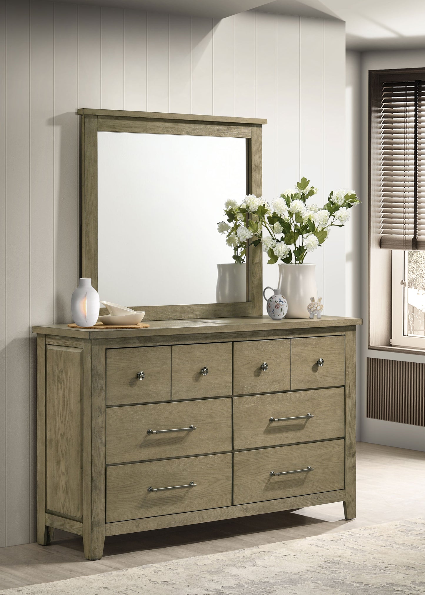 Hazlewood Vineyard Oak 6-Drawer Dresser