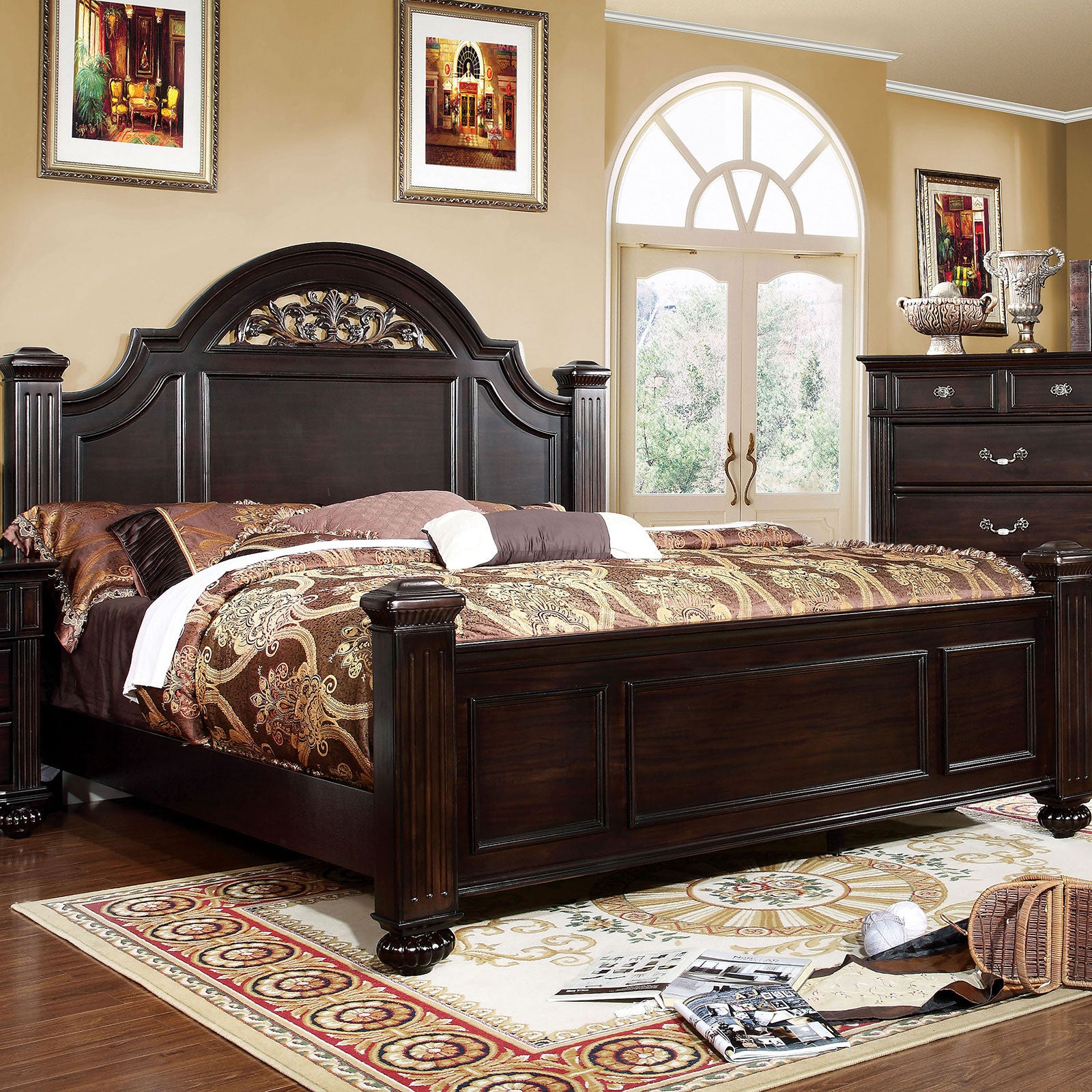 Syracuse Dark Walnut Finish Queen Poster Bed