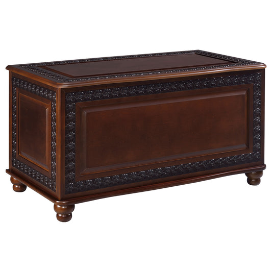 Finlay Cedar Chest – Dark Tobacco