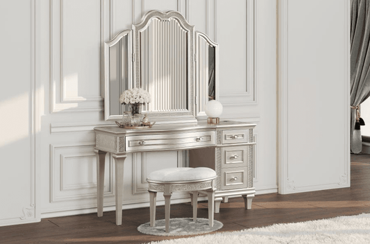 Quinn 4-Drawer Vanity Table with Faux Diamond Trim - Silver & Ivory