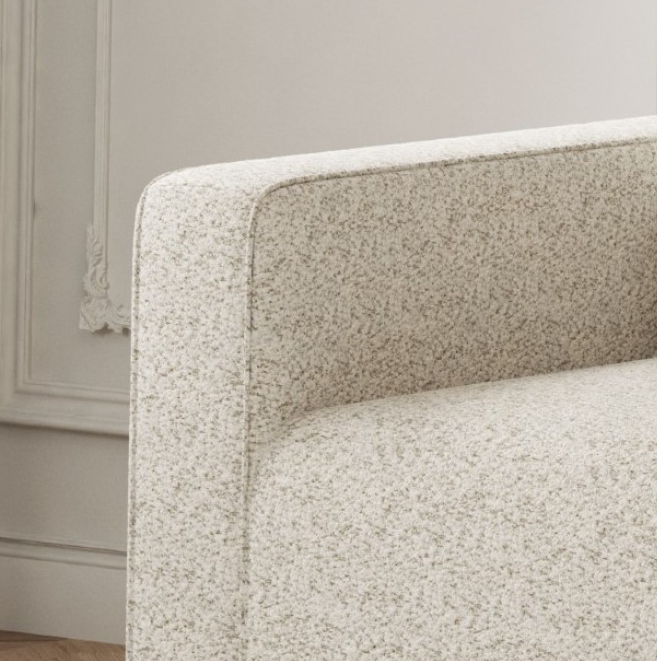 Elverum Chic Upholstered Sofa with Wooden Feet - Off-White Boucle