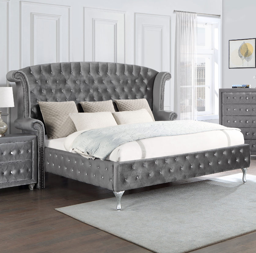 Cerci 4 Piece King Bedroom Set