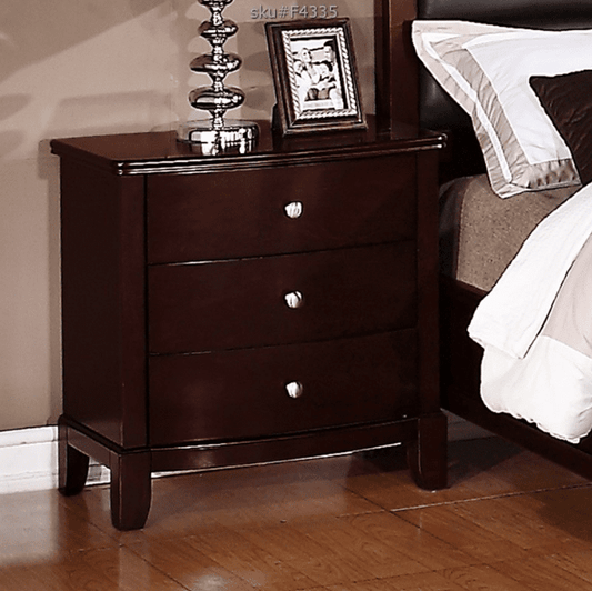 Granbury Traditional 3-Drawer Nightstand with Silver Knob - Cherry
