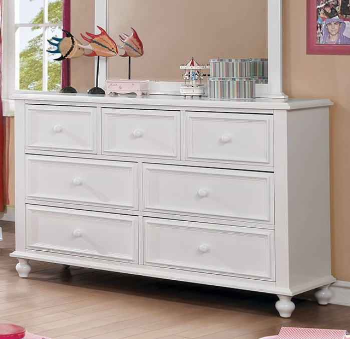 Olivia Traditional Twin Bedroom Set - White