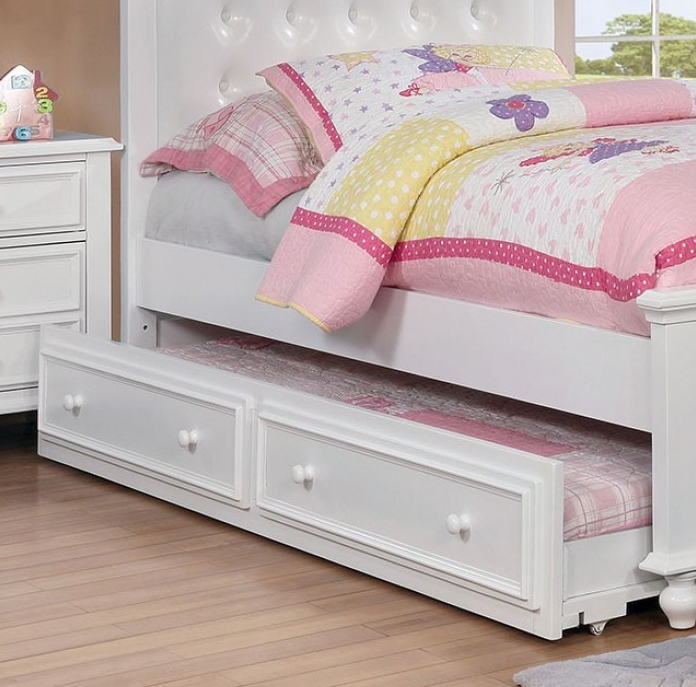 Olivia Traditional Full Bedroom Set - White