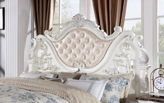 Esparanza Traditional Queen Bedroom Set - Pearl White