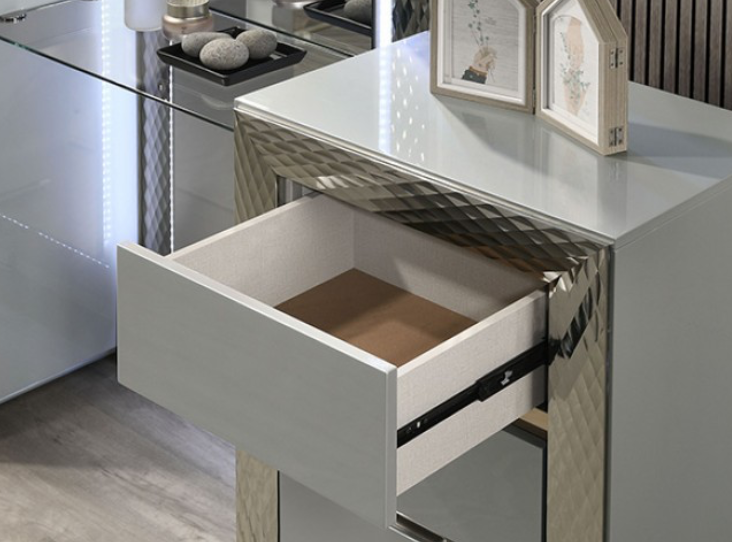 Ventnor Collection Glam Vanity, Gray