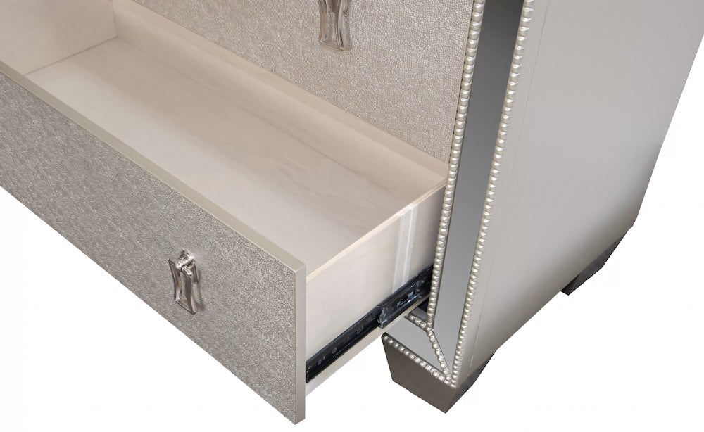 Dali 6-Drawer Mirrored Dresser