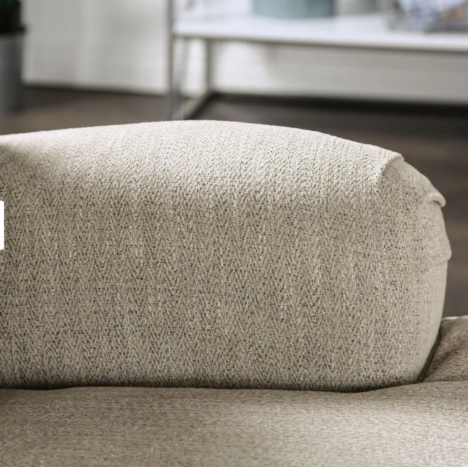 Salisbury Traditional Cream Chenille Sofa & Loveseat Set