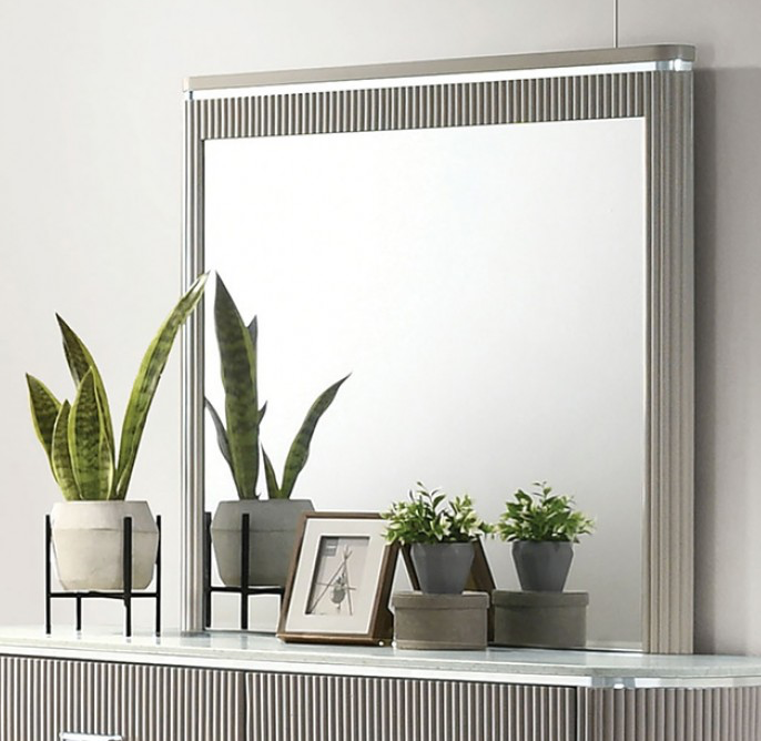 Aldridge Art Deco King Bedroom Collection in Light Gray