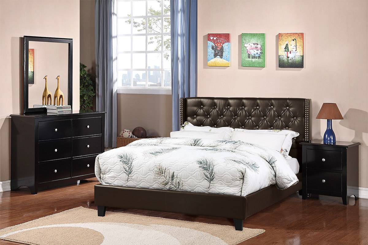 Poundex Classic & Luxury Style Mirror - Black