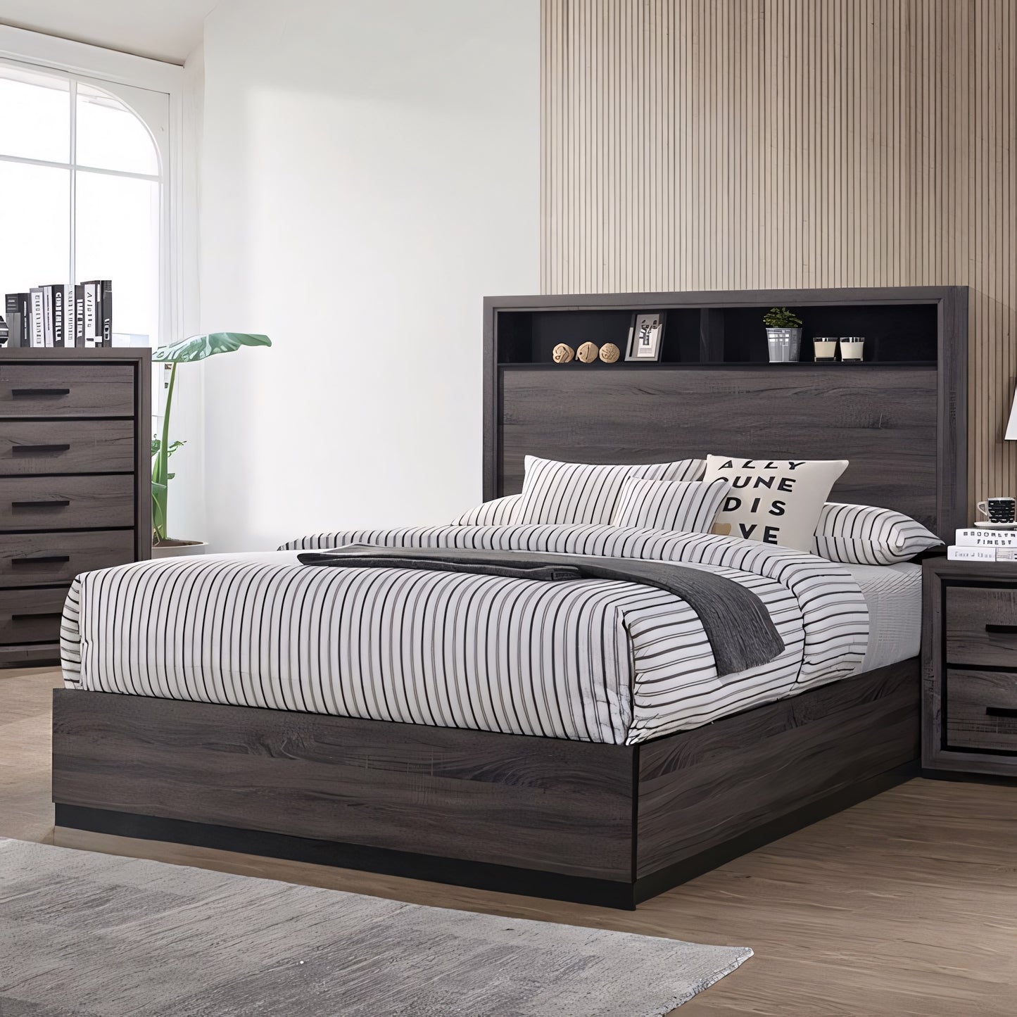 Conwy 5-Piece King Bedroom Set – Gray