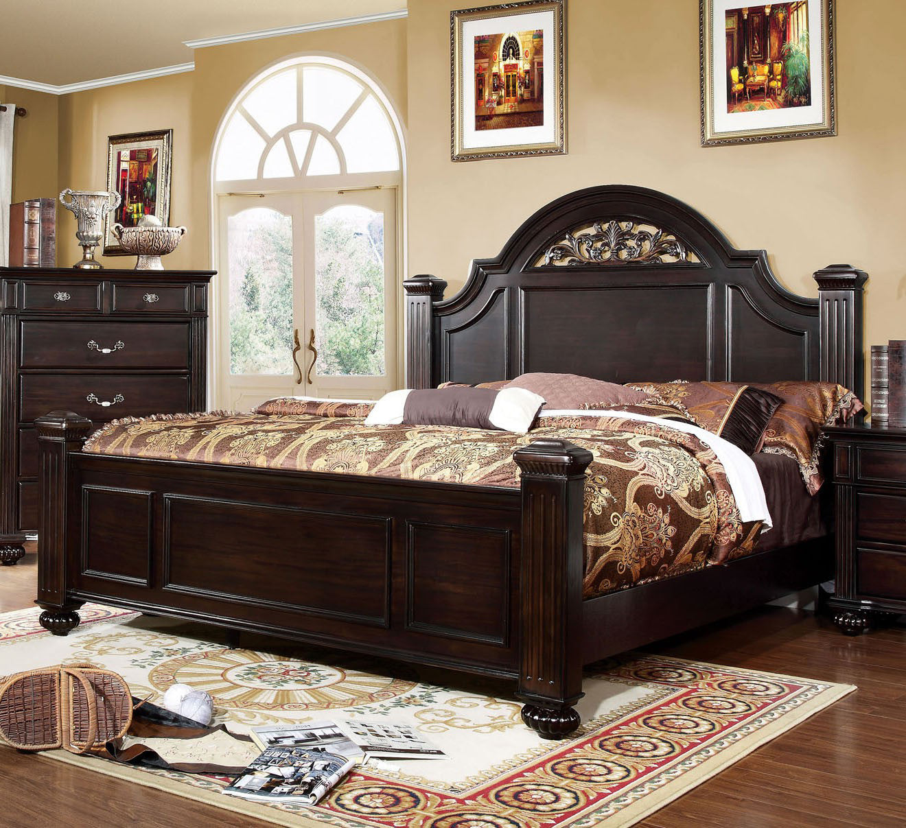 Syracuse Dark Walnut Finish Queen Poster Bed