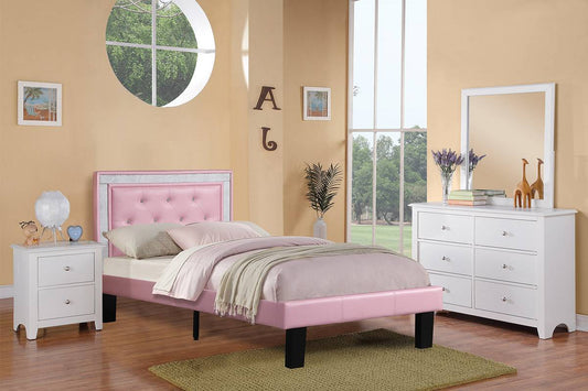 Poundex Classic & Luxury Style Mirror - White