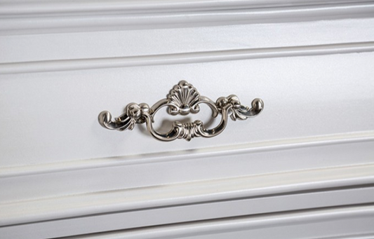 Velentini Traditional 3-Drawer Nightstand w/ Crystal Knobs in White