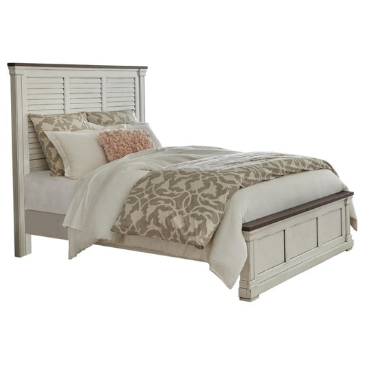 Hillcrest Farmhouse Style 4pc Queen Bedroom Set
