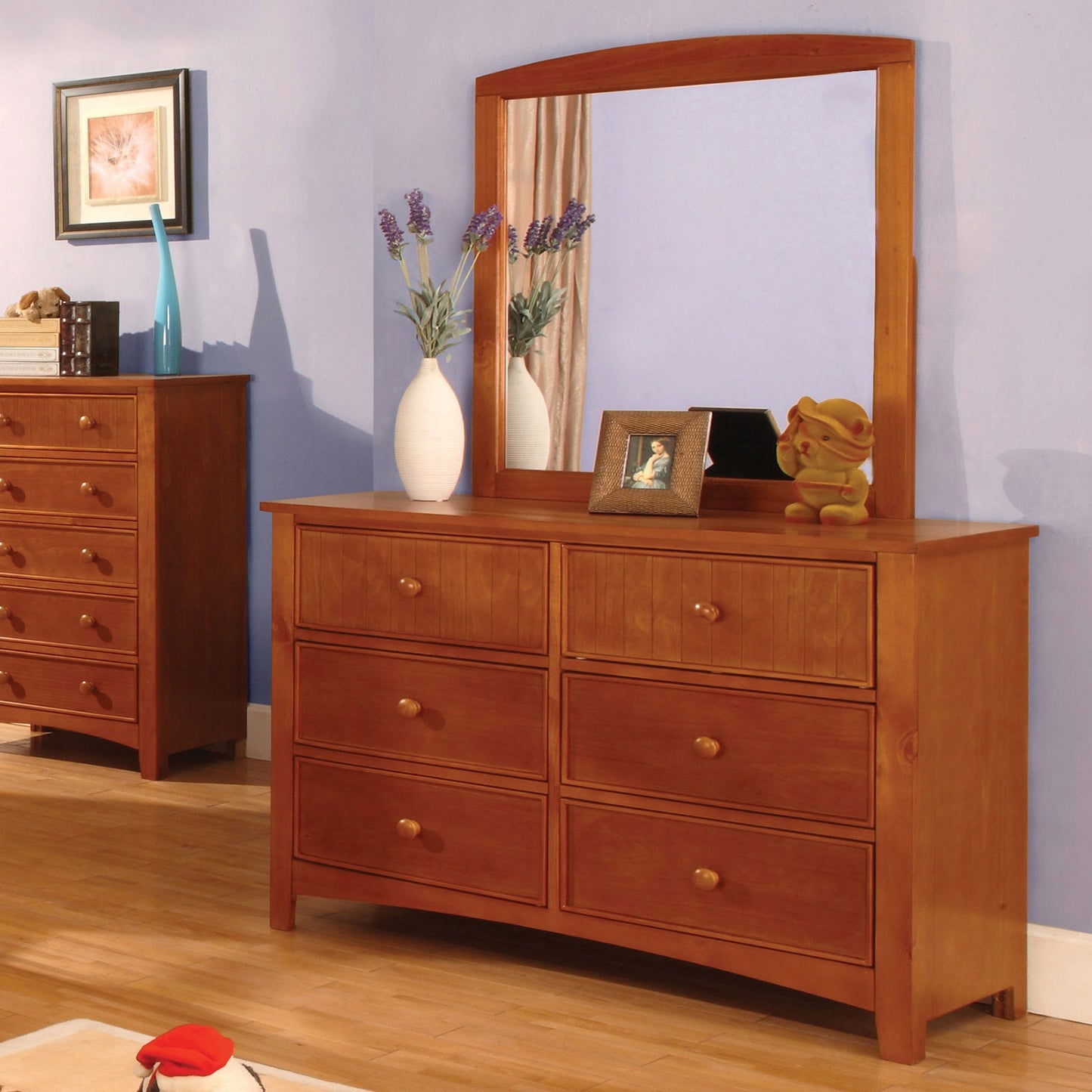 Omnus Oak Finish 6-Drawer Youth Dresser