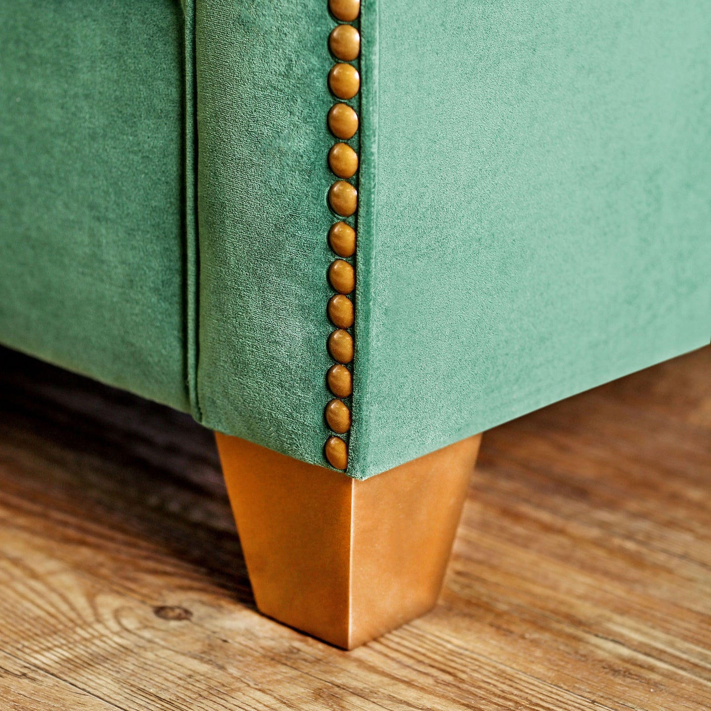 Verdante Emerald Green Microfiber Upholstered Loveseat