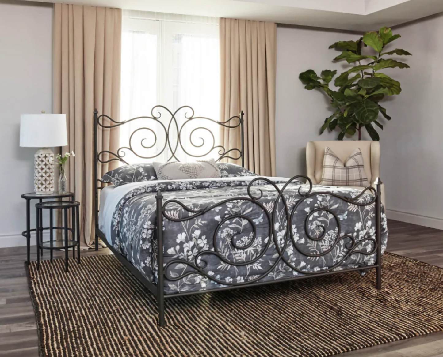 Parleys King Metal Bed With Scroll Headboard Dark Bronze