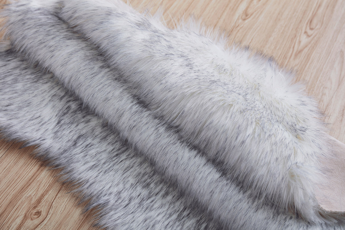 "Luxury Decorative" Hand Tufted Faux Fur Sheepskin Area Rug
