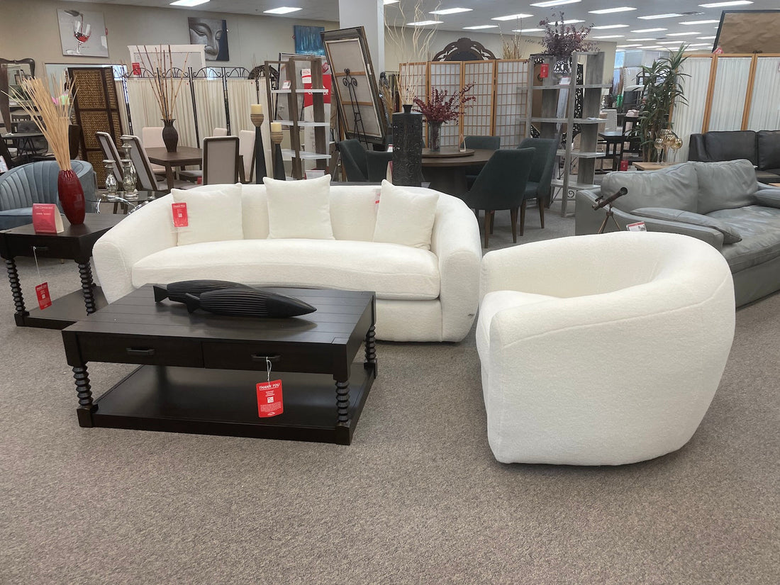 From the Truck to Your Living Room: The 2025 Comfort Trends We’re Delivering Daily