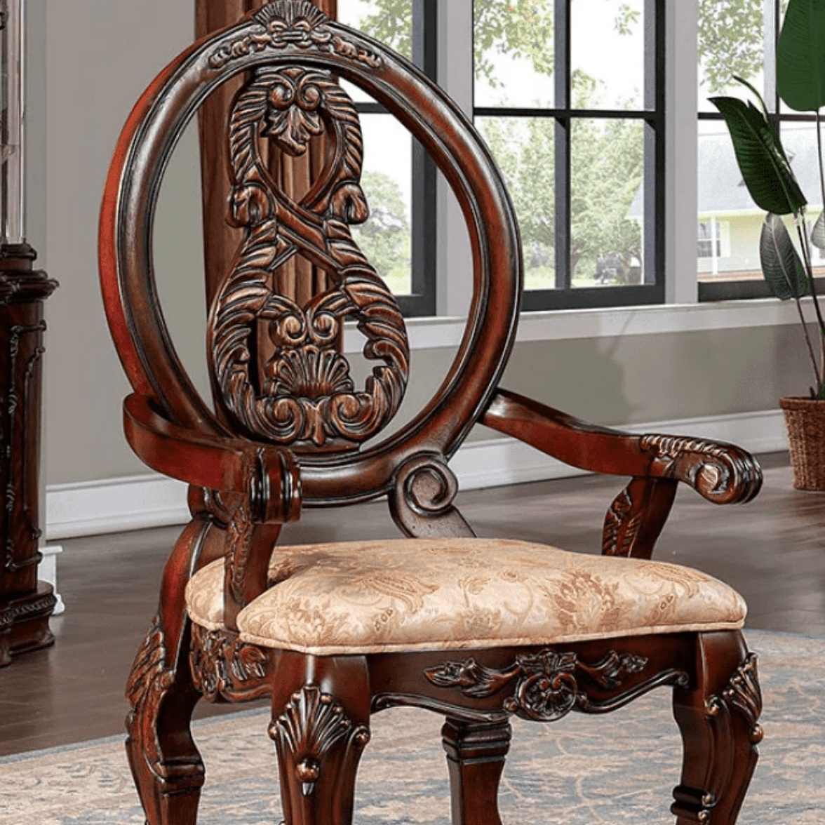Traditional Dining Chairs