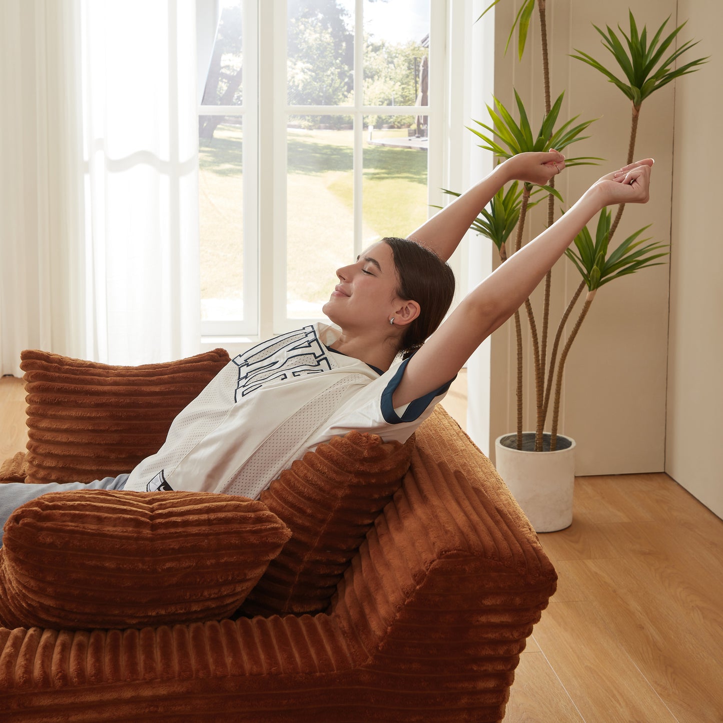 Oversized Chaise Lounge Chair Indoor - Orange - detail view 5