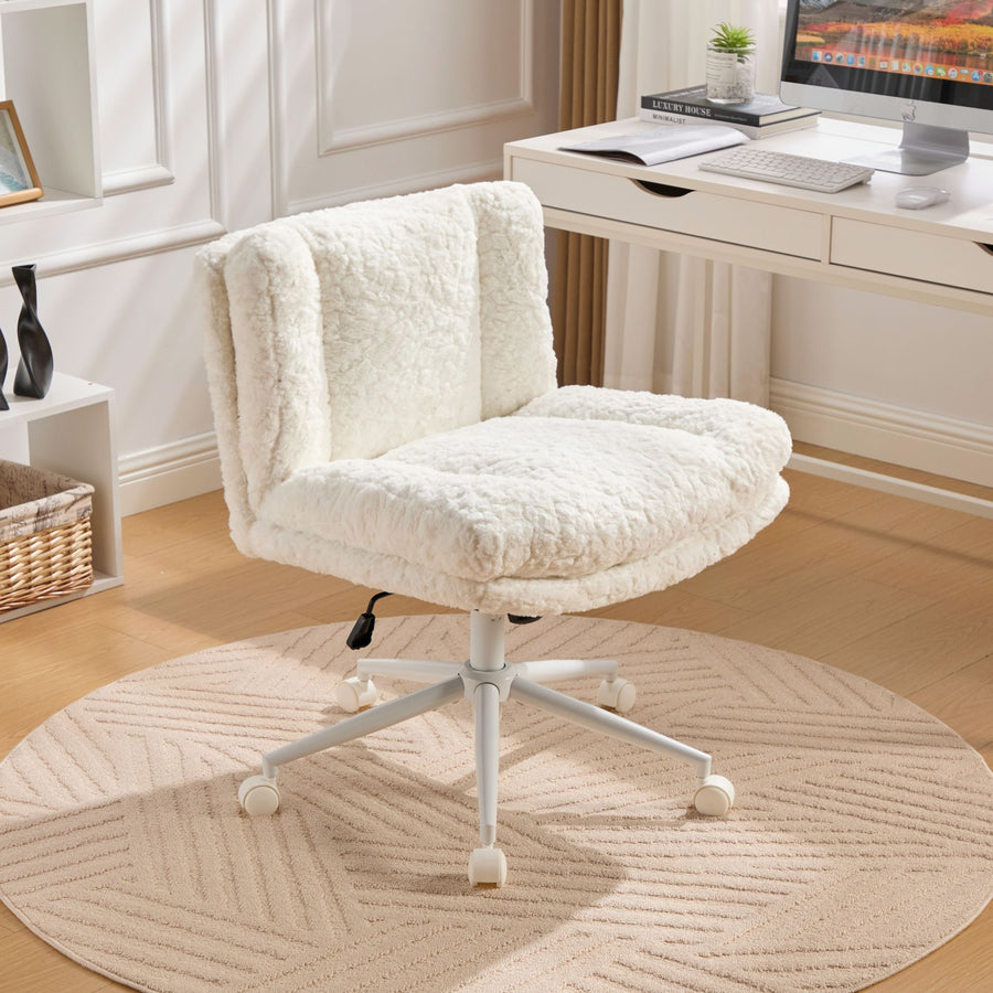 Cream faux fur Office Chair