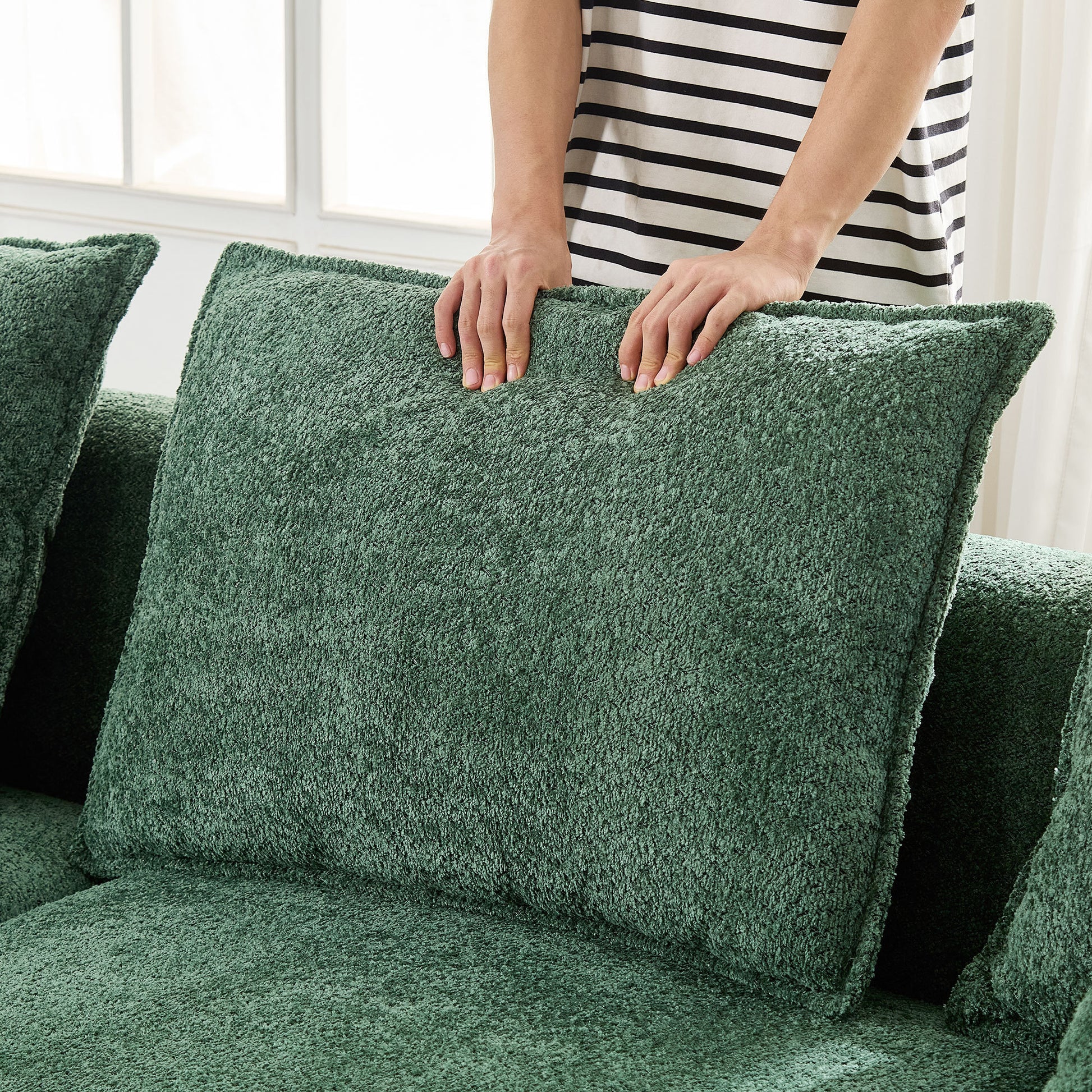 Oversized Sectional Sectional - Green - detail view 4