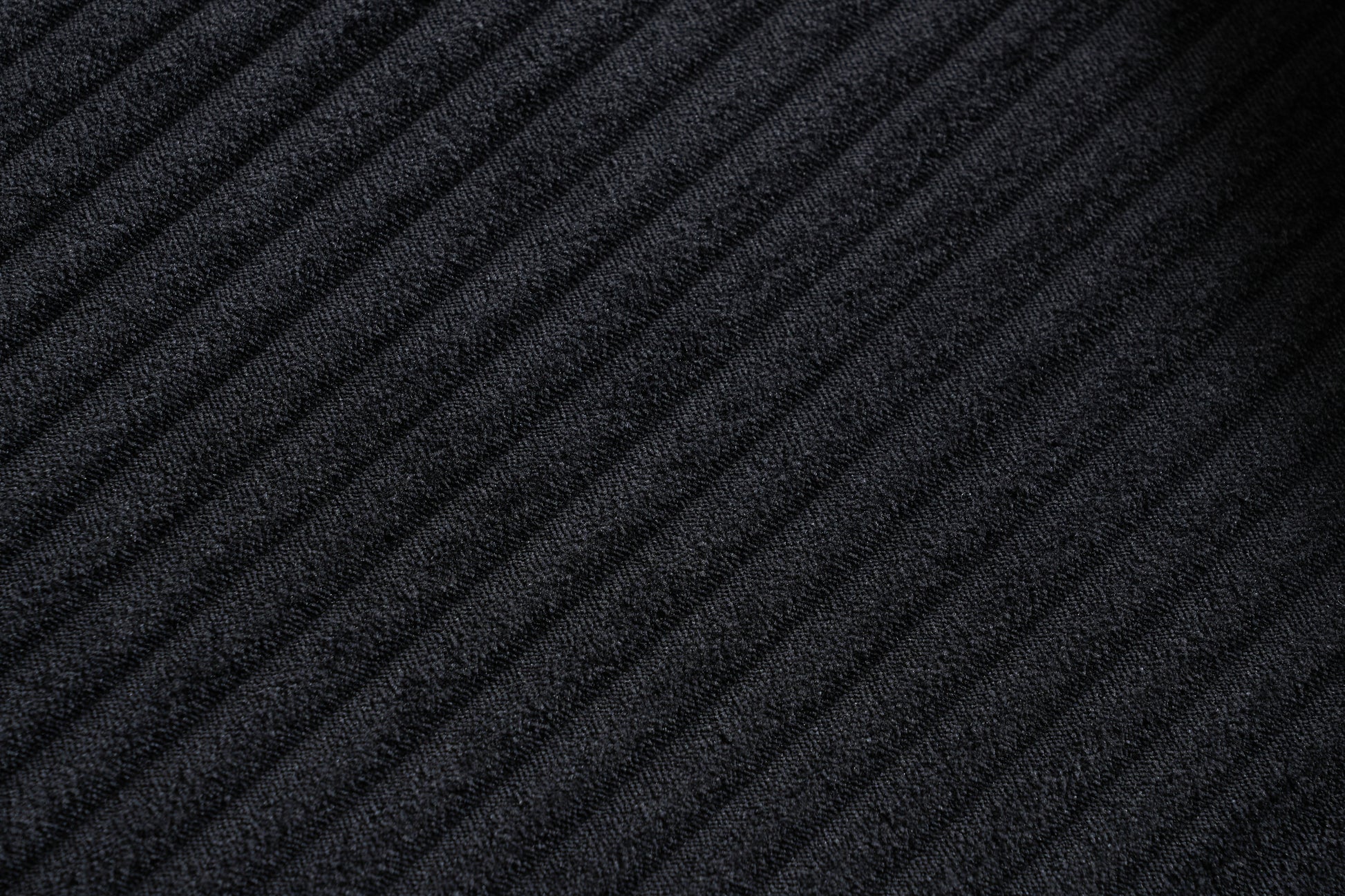 [video/new]corduroy Upholstered Chaise Lounge Sofa with Handrail Storage - Black - detail view 7