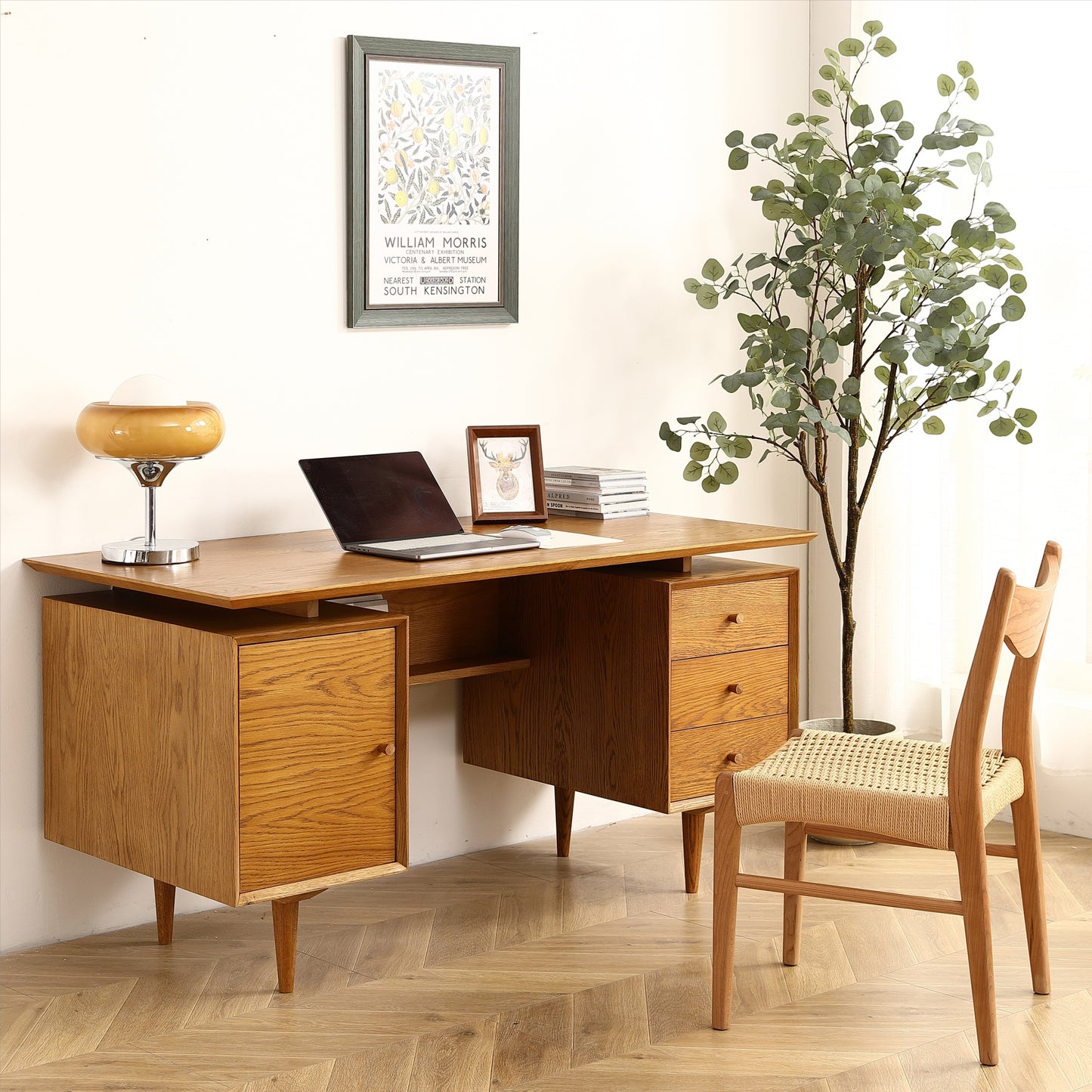 Furnisoar Mid-Century Modern Desk with Rattan Doors - Oak