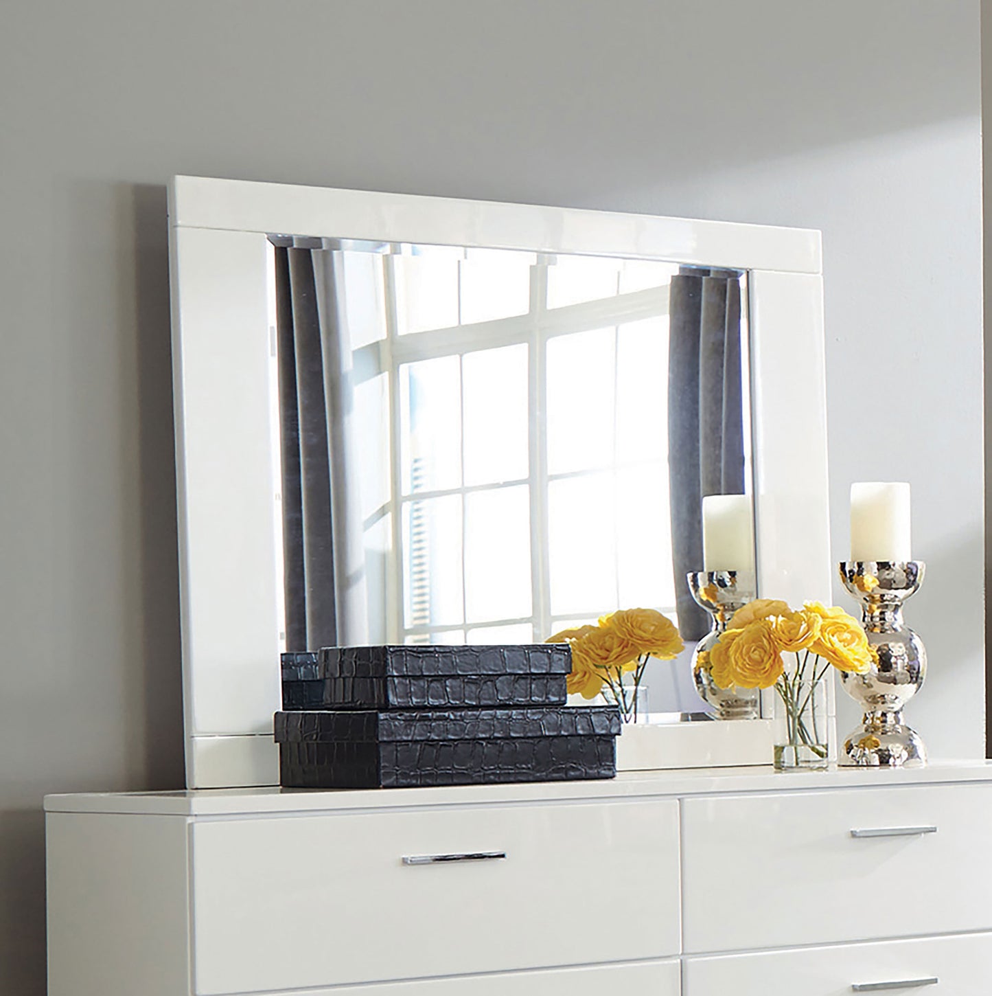 Felicity Dresser Mirror – White High Gloss