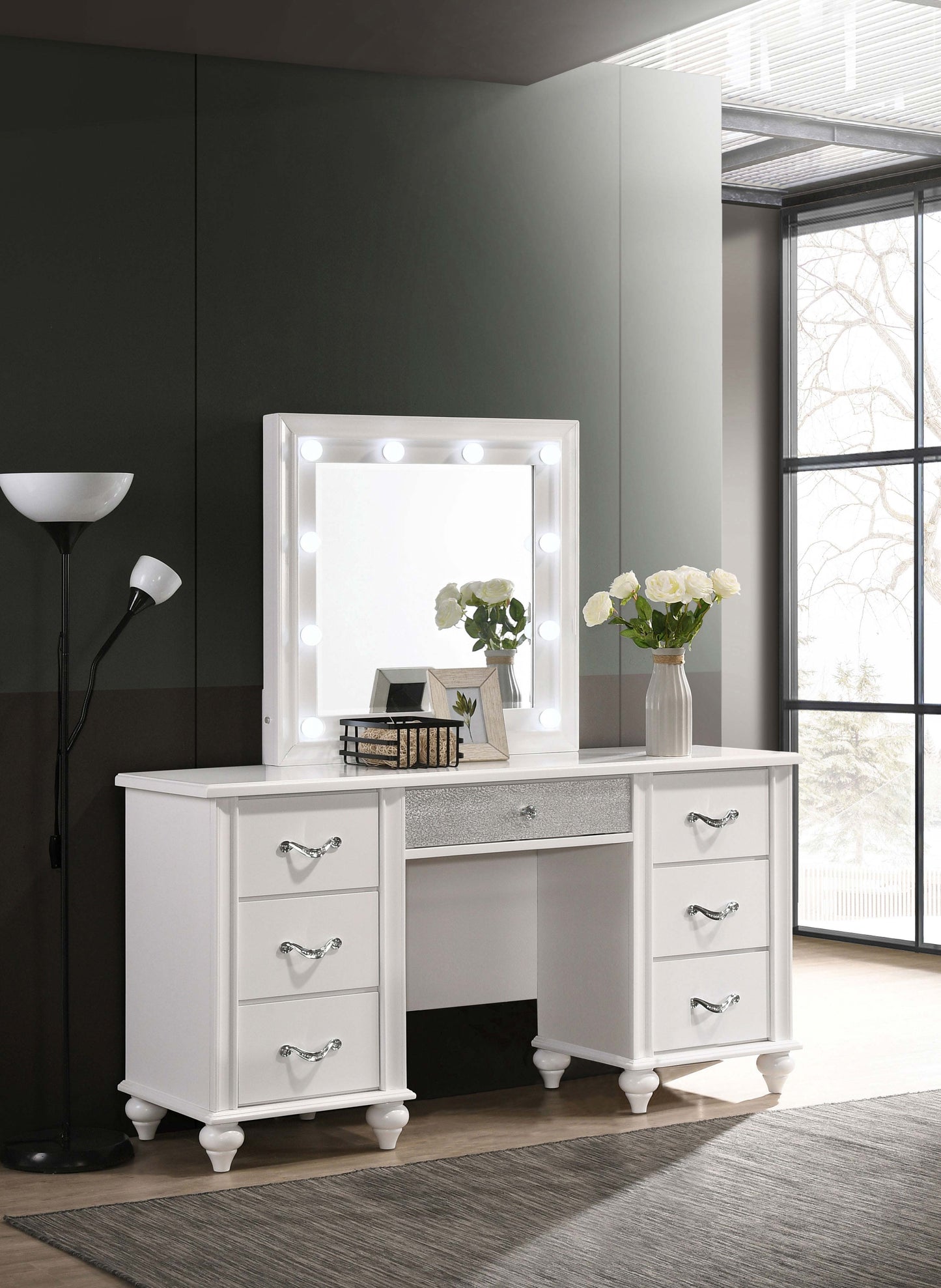 Barzini 7-Drawer Vanity Desk With Lighted Mirror White