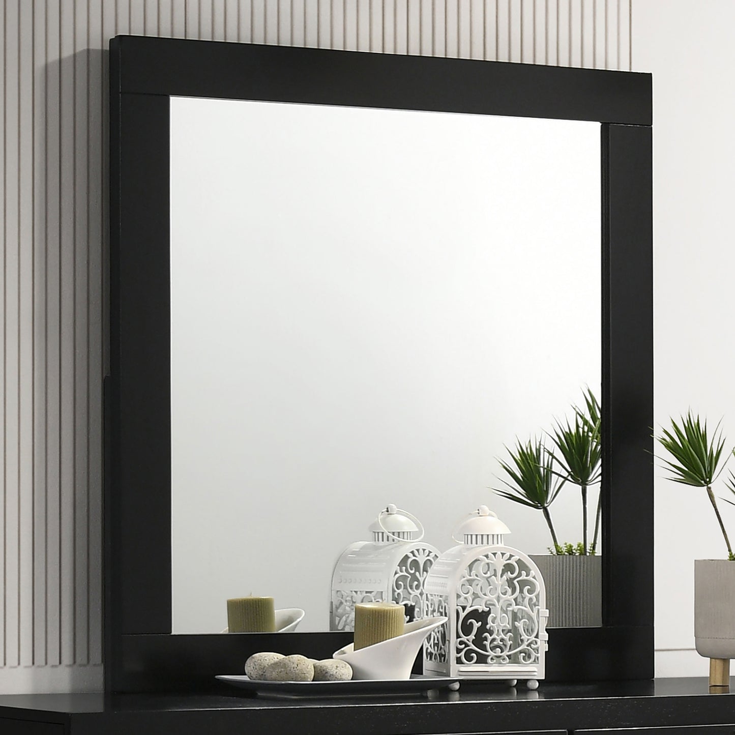 Caraway Dresser Mirror – Black