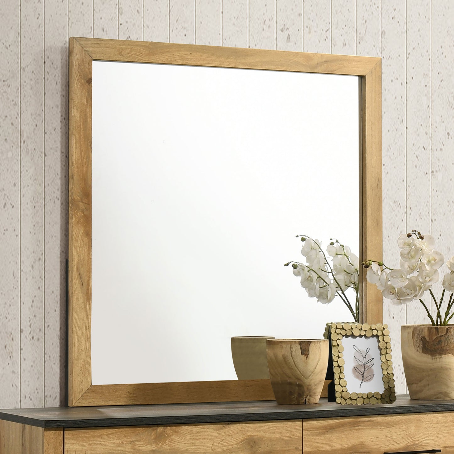 Kaywood Dresser Mirror – Natural Pine