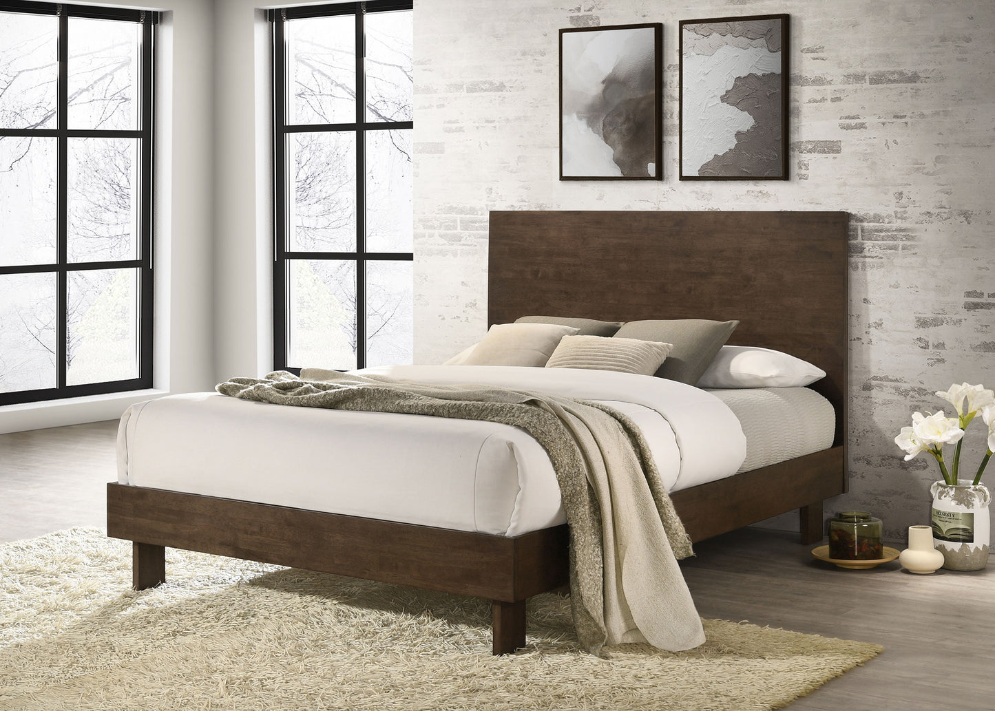 Glenwood 48-Inch Eastern King Platform Panel Bed – Warm Brown