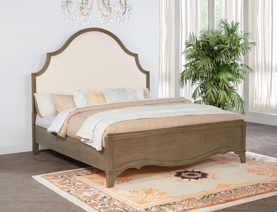 Revello 67-Inch Eastern King Panel Bed – Washed Mango