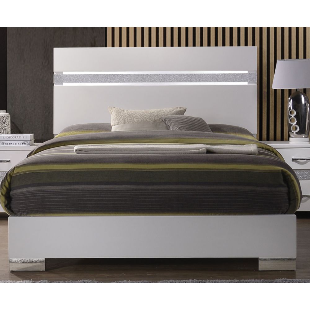 Naima II King Bedroom Set in White with Contrasting Gray