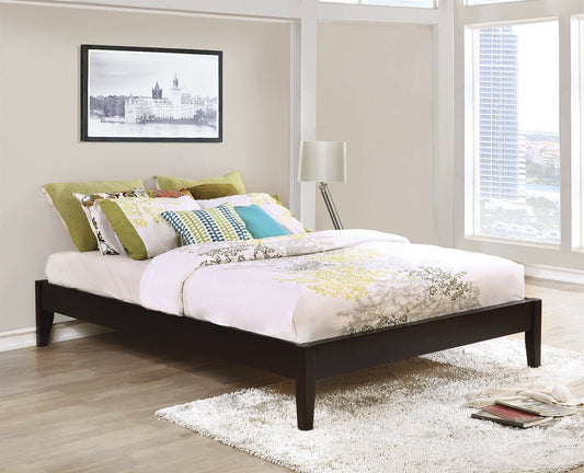 Hounslow Universal King Platform Bed in Cappuccino