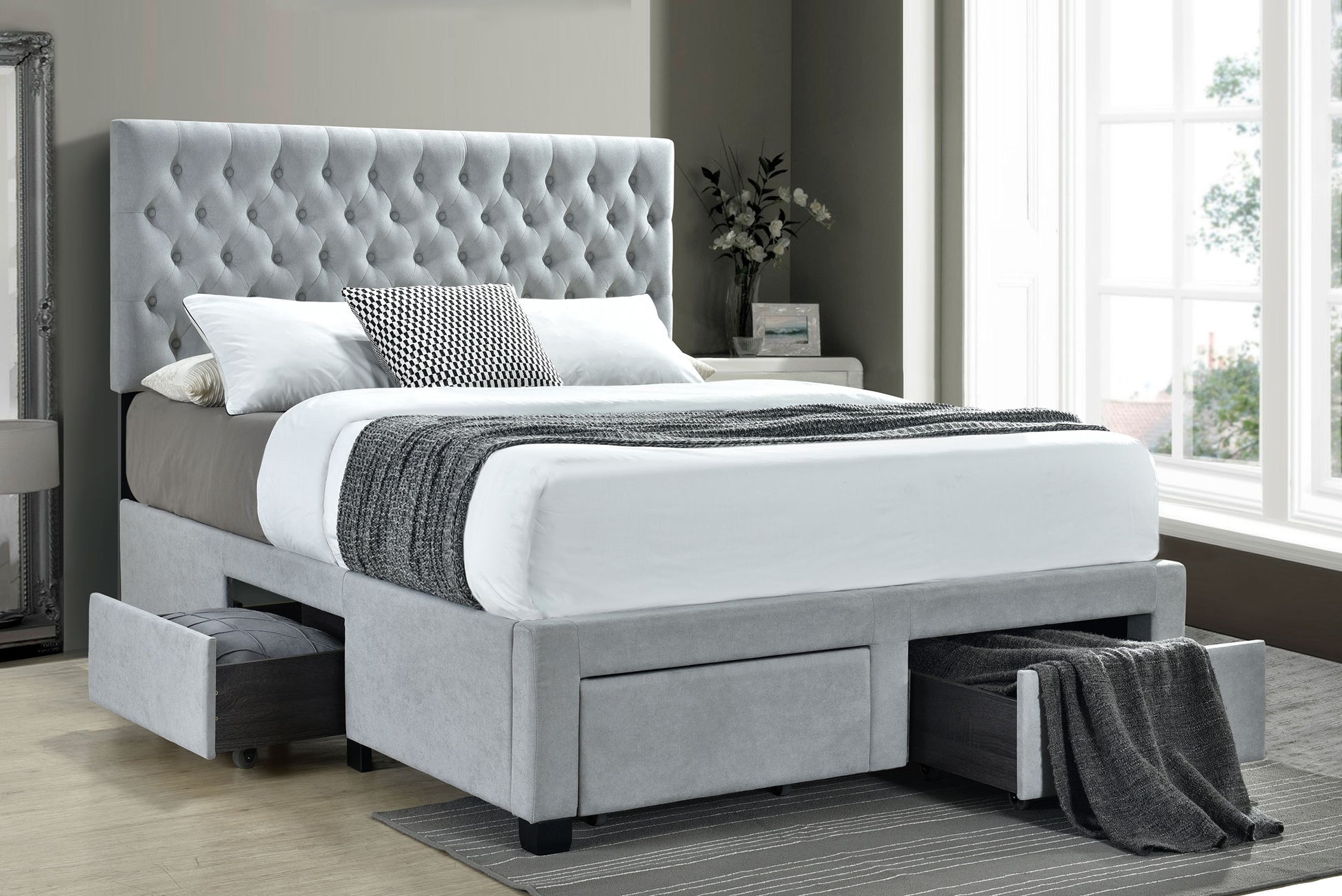 Soledad Upholstered Full Storage Bed – Light Grey