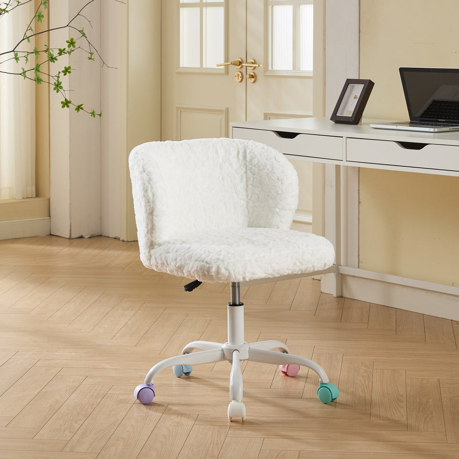 Ivory faux fur Office Chair