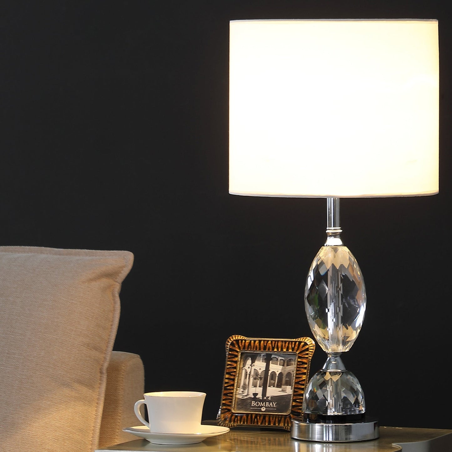 23.75' In Georgia Pear Cut-Crystal Modern Table Lamp