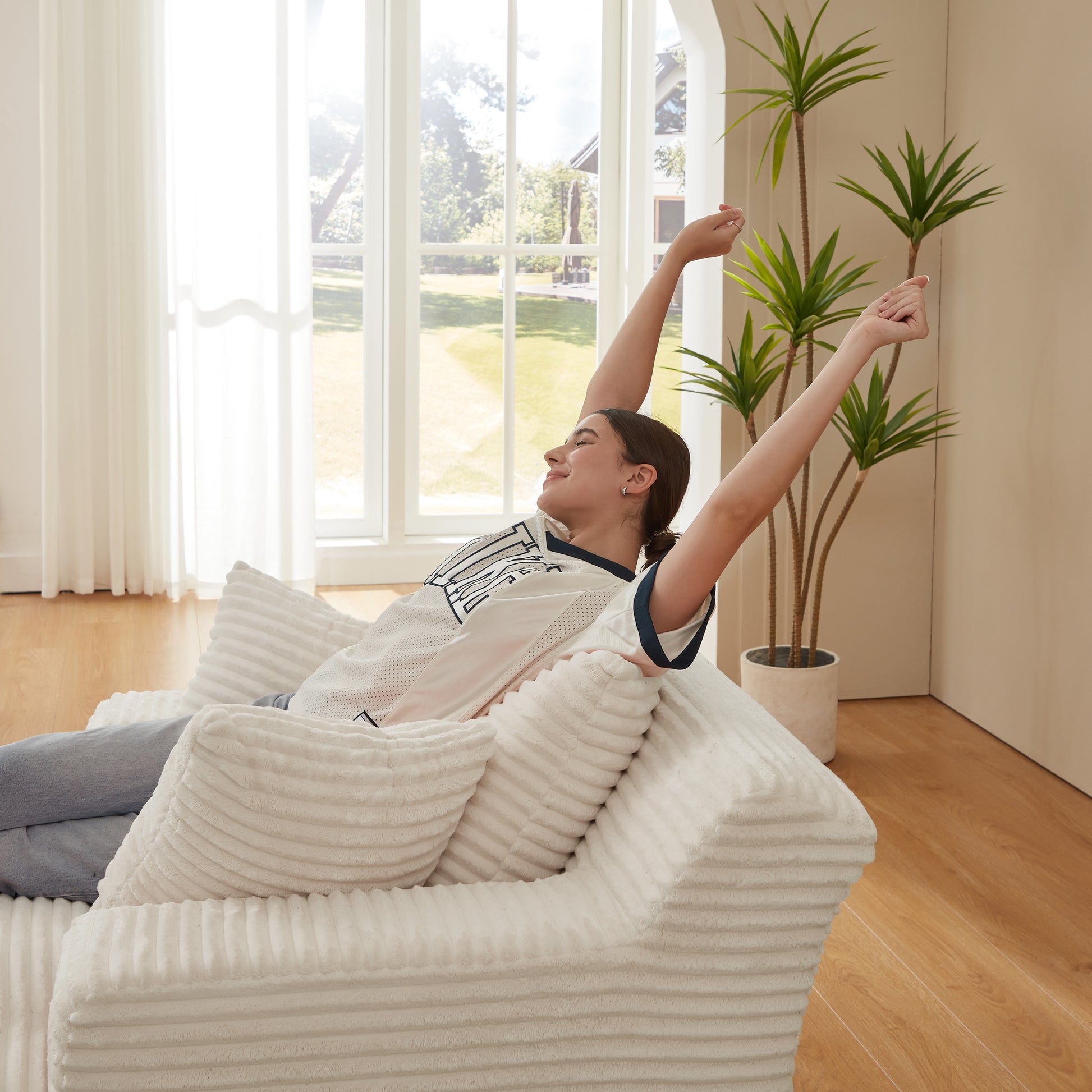 Oversized Chaise Lounge Chair Indoor - White - detail view 6