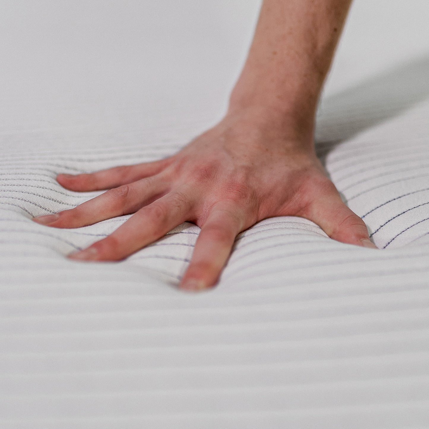 Regen 10 inch Cooling Copper Infused Memory Foam Mattress, Queen Size