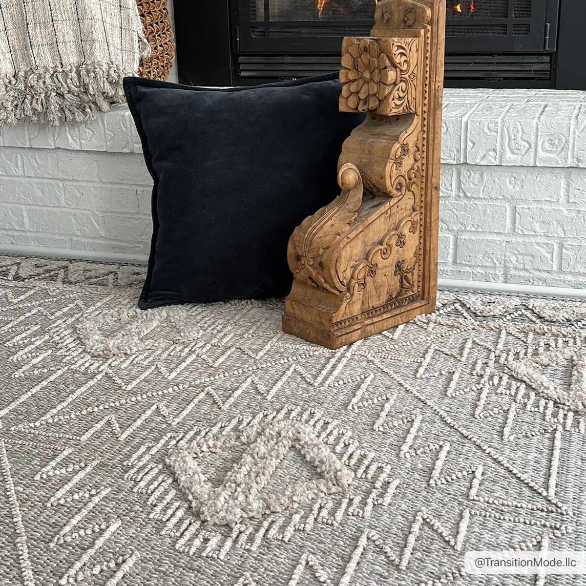 Agoo High-Low Pile Rustic Rug