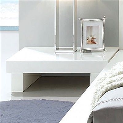 Christie Modern White Low Profile King Platform Bedroom Set