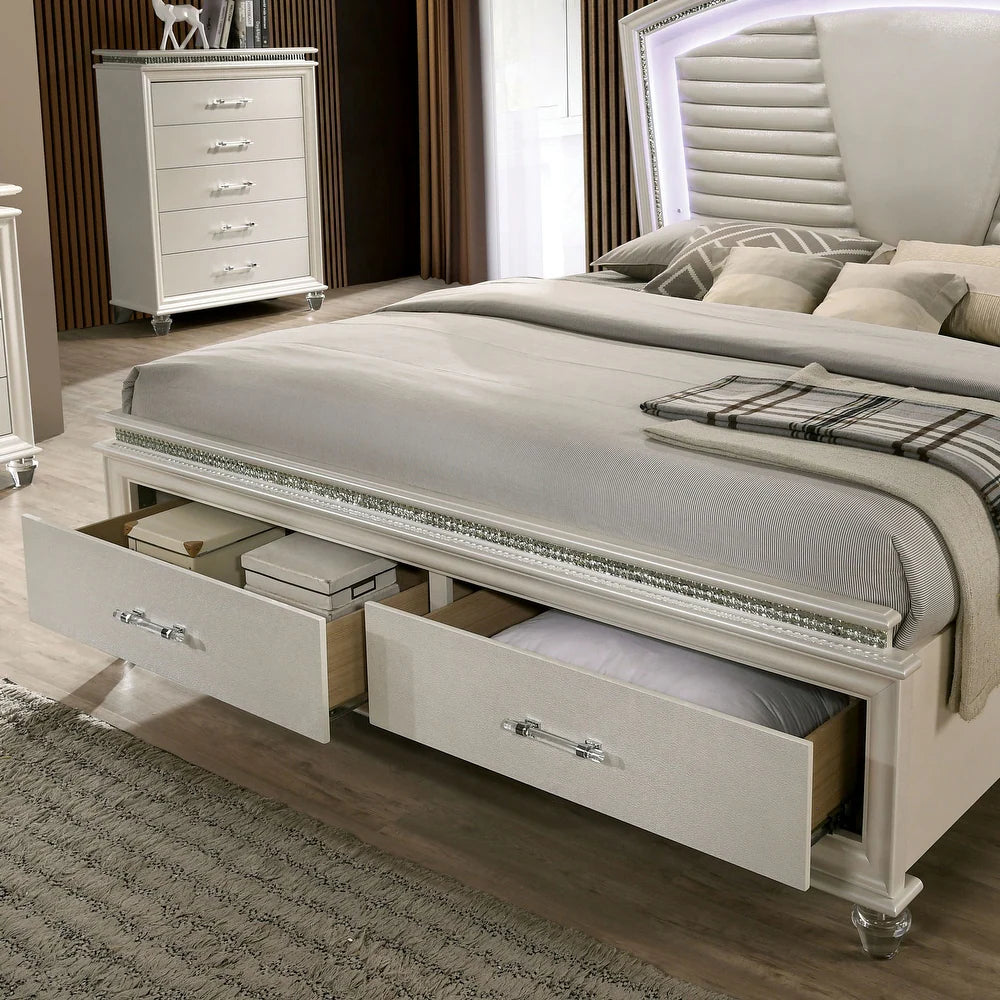 Maddie Pearl White Queen Glam Bedroom Collection