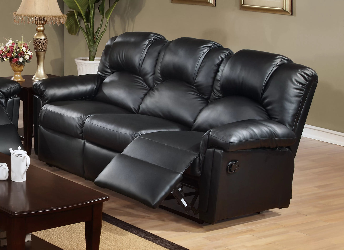 Palmer Pillow Arm Motion Sofa