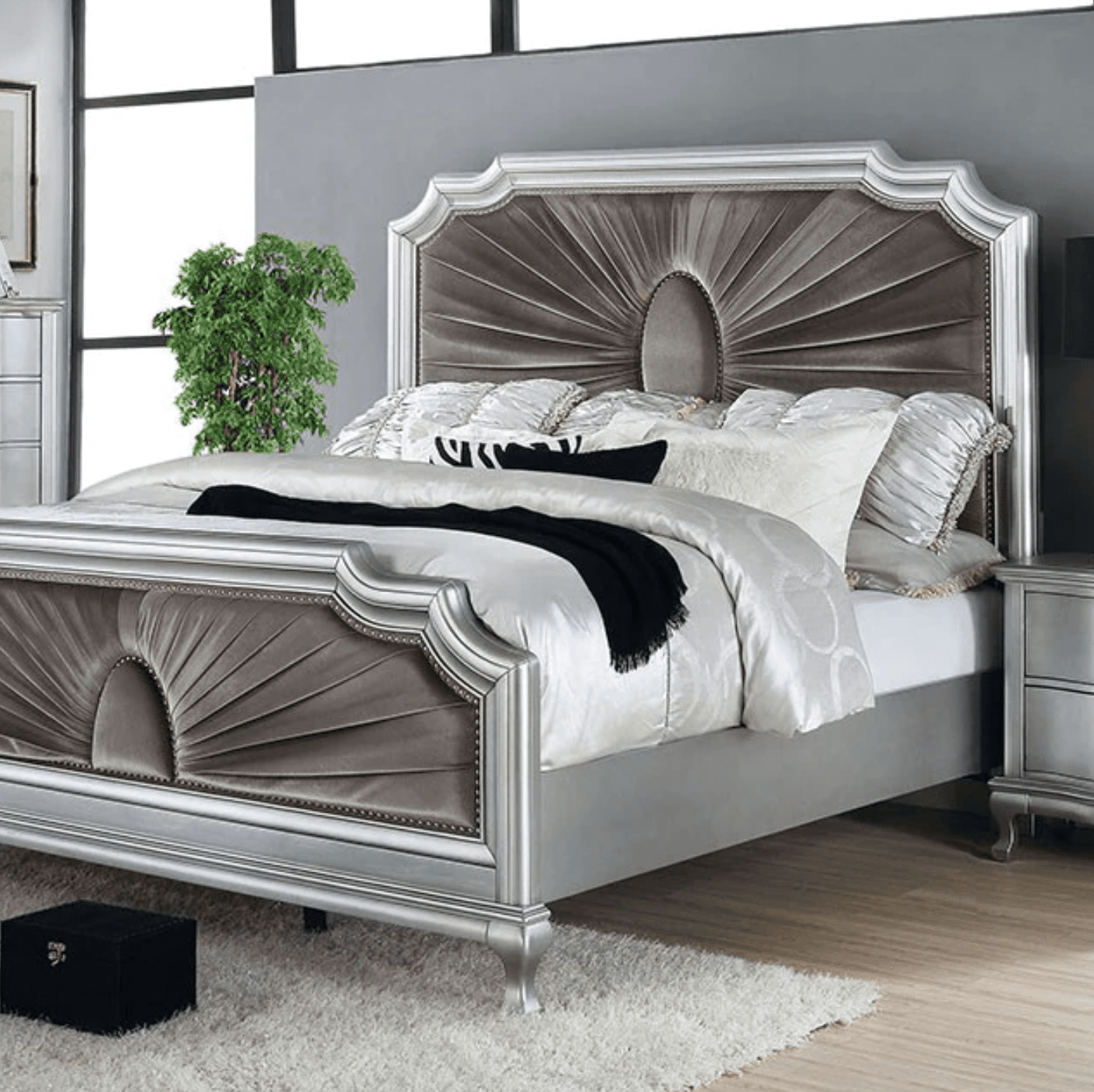 Aalok Glam Style King Bedroom Set - Warm Gray